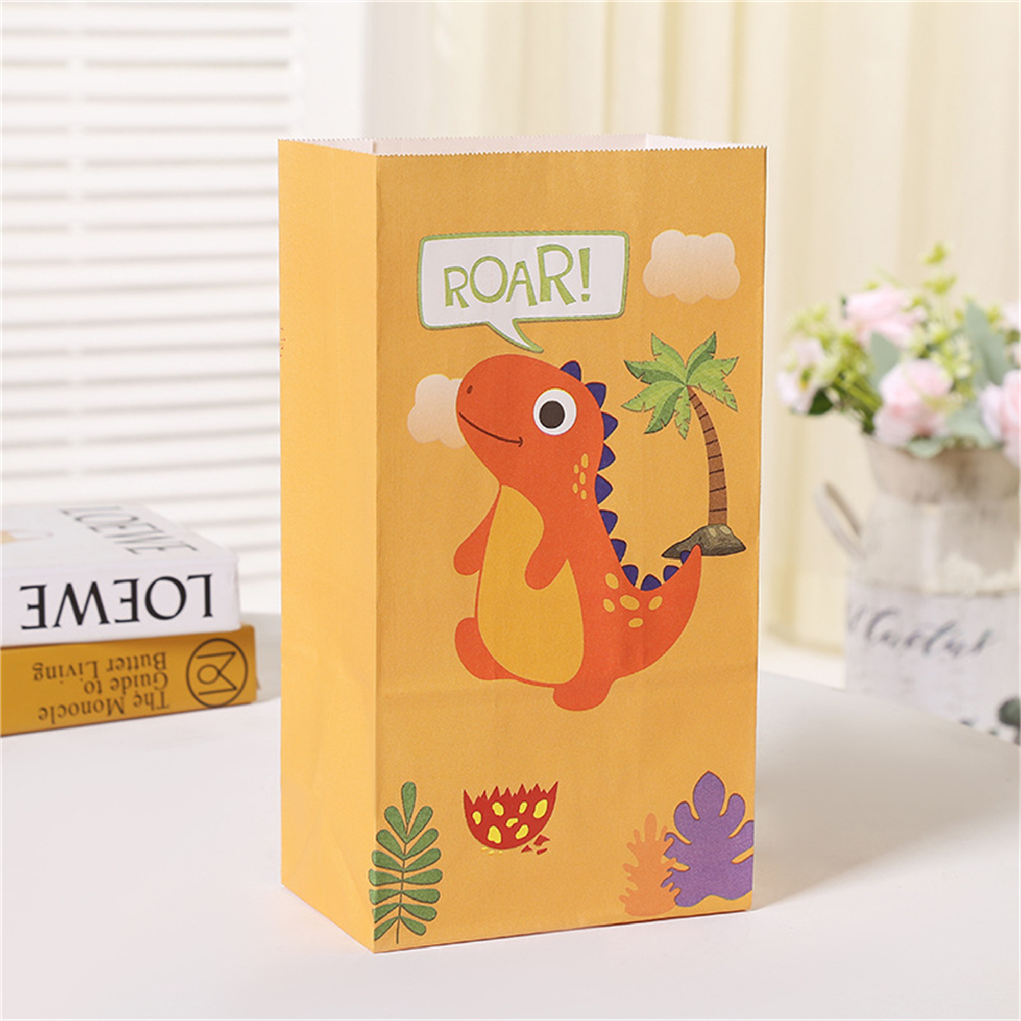 Cute Dinosaur Party Bags 10 Pack - Yellow | MoshiMoshi UK